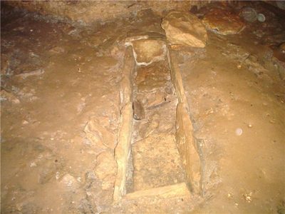 Bellcave2.jpg