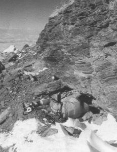 Everest-corpse4.jpg